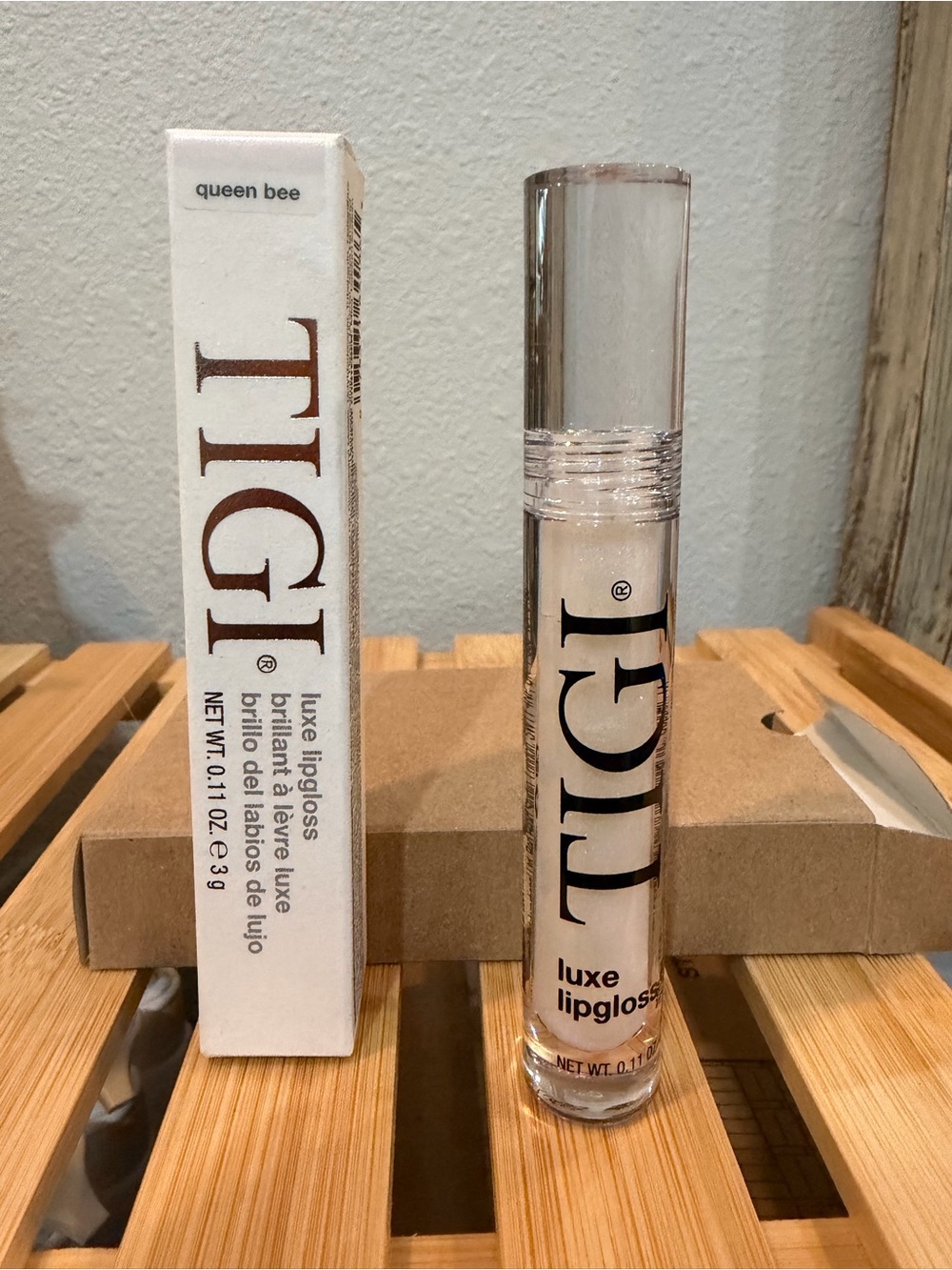 TIGI Luxe Lipgloss Moisturizing Shine, queen bee